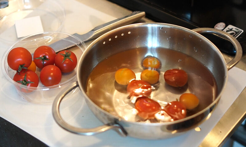 湯むきトマトのペペロンチーノ