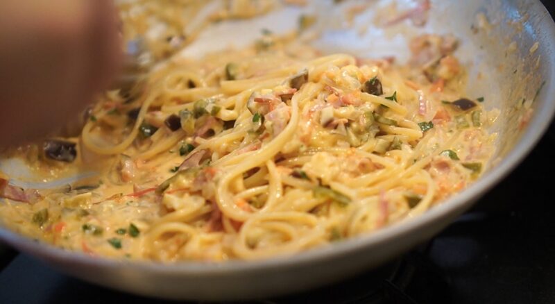 タバスコのクリームパスタ