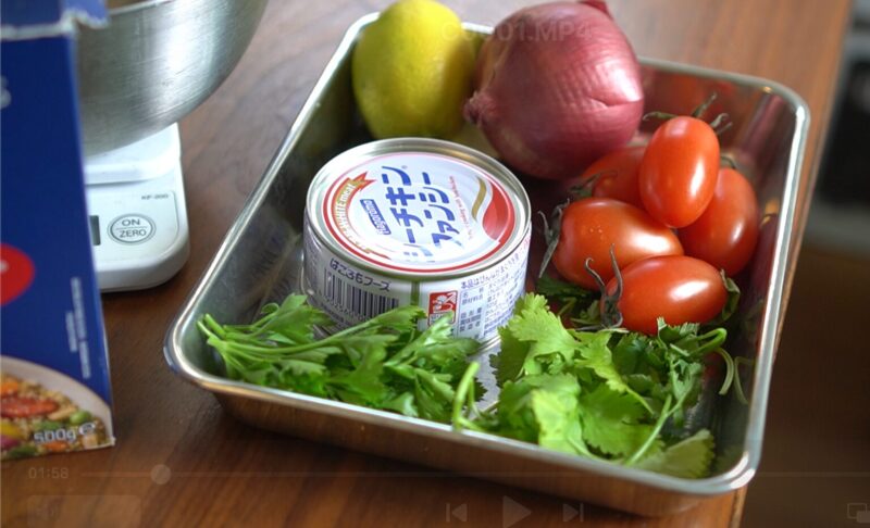 ツナ缶のタブレ