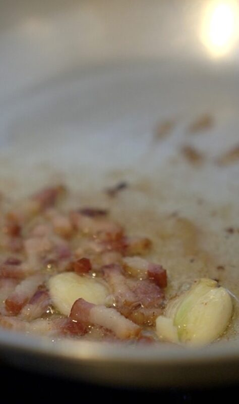 そら豆と海老、ベーコンのパスタ