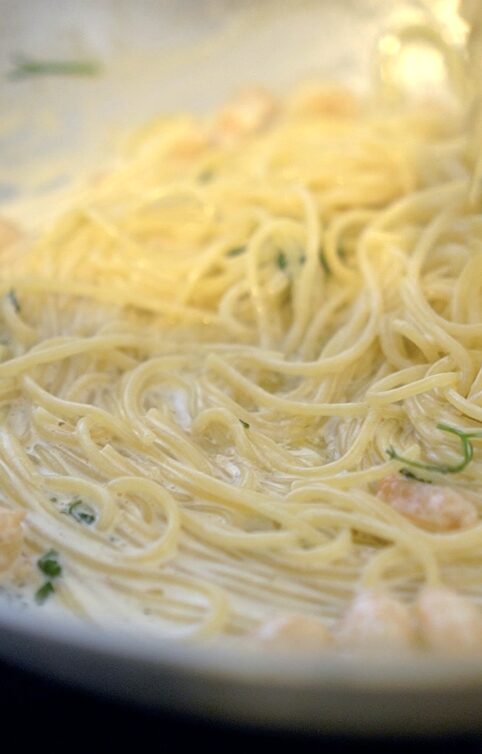 海老のオレンジクリームパスタ