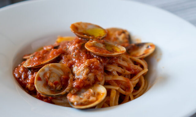 ハマグリのボンゴレロッソ