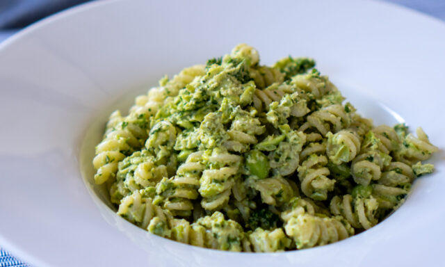 枝豆のフムス風パスタ