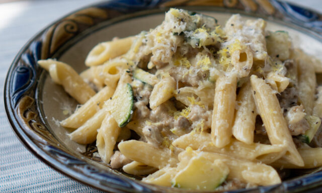 ひき肉のレモンクリームペンネ