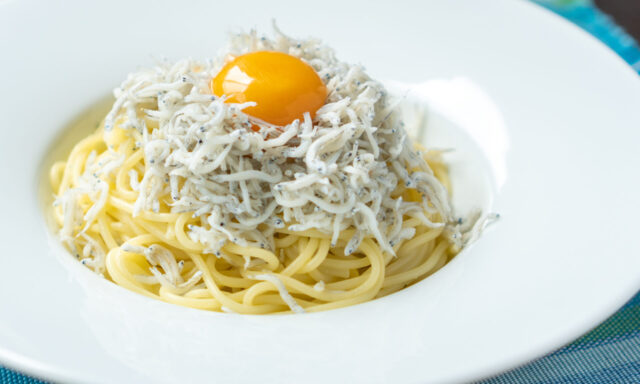 シラスの釜玉スパゲティ