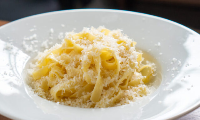 パスタビアンカ