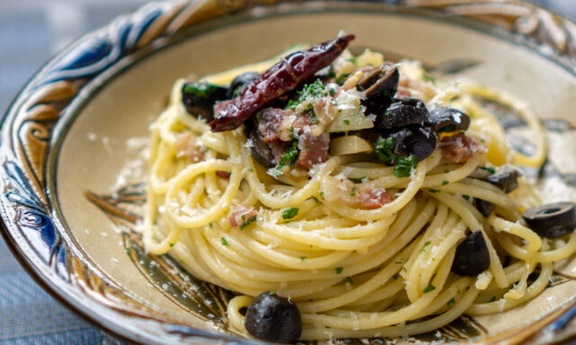 オリーブのパスタ