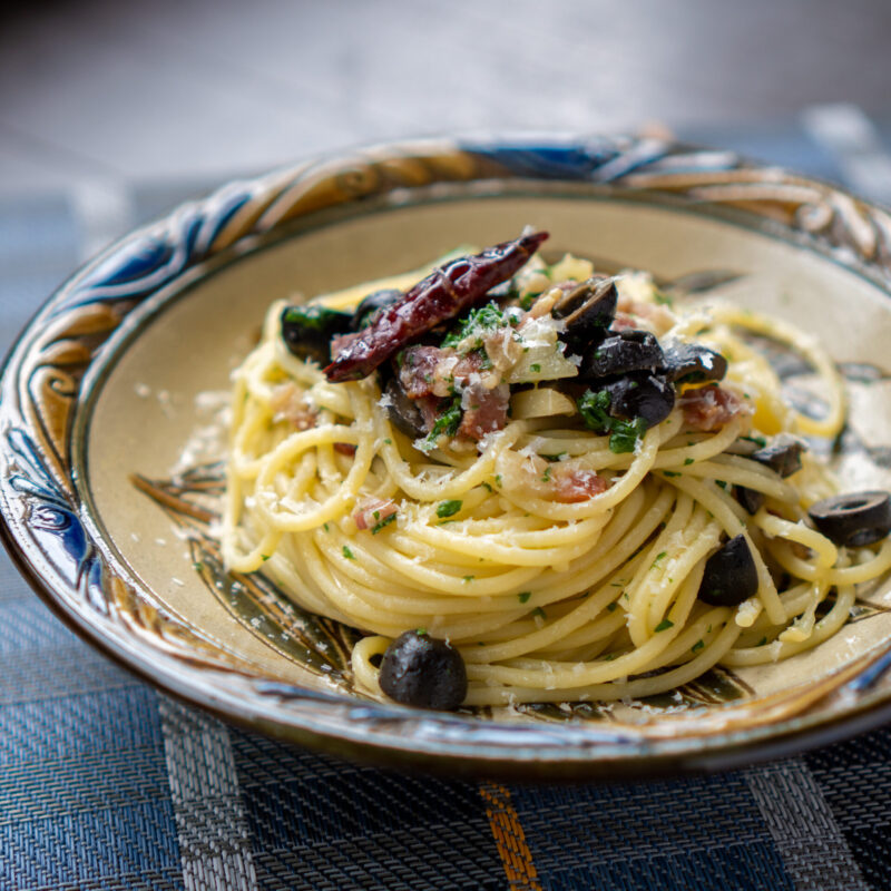 オリーブのパスタ