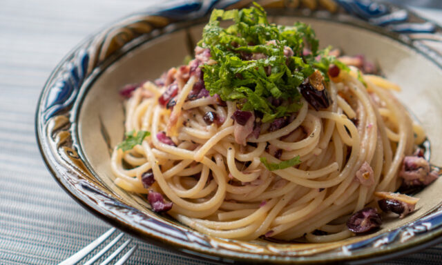 柴漬けとツナ缶のペペロンチーノ