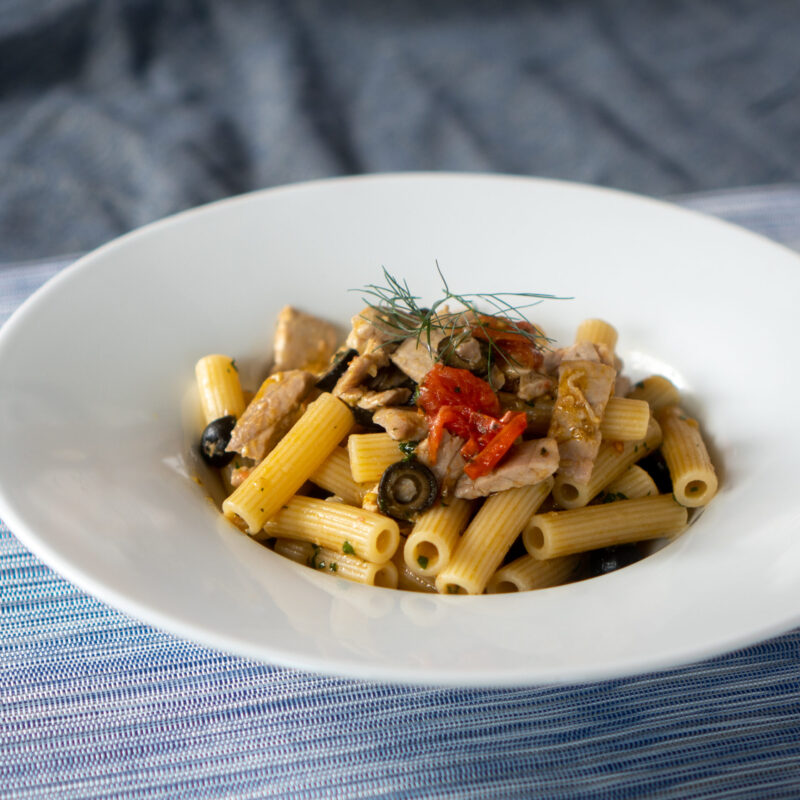 マグロのパスタ・エオリアーナ