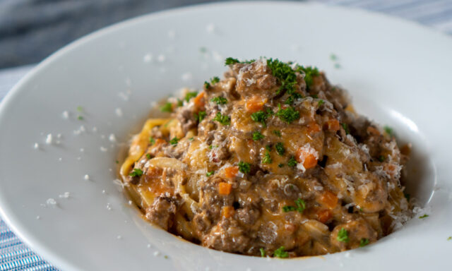 マッシュルームのクリームボロネーゼ