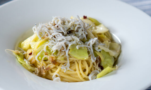 春キャベツとシラスのペペロンチーノ