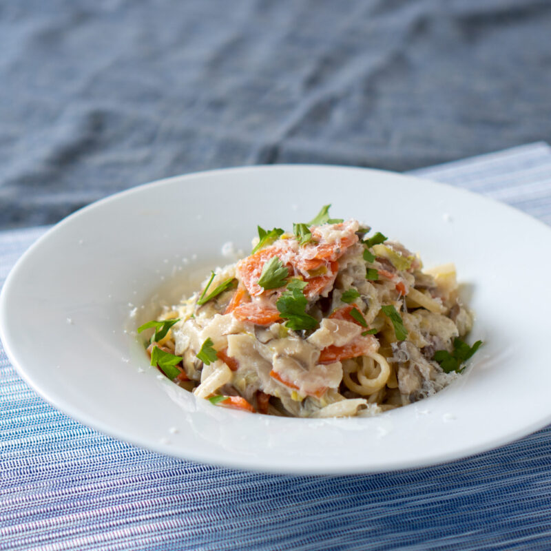 野菜のクリーム煮パスタ