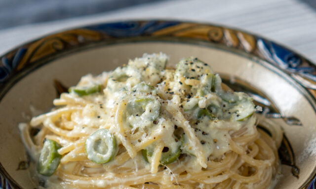 オリーブと生姜のクリームパスタ