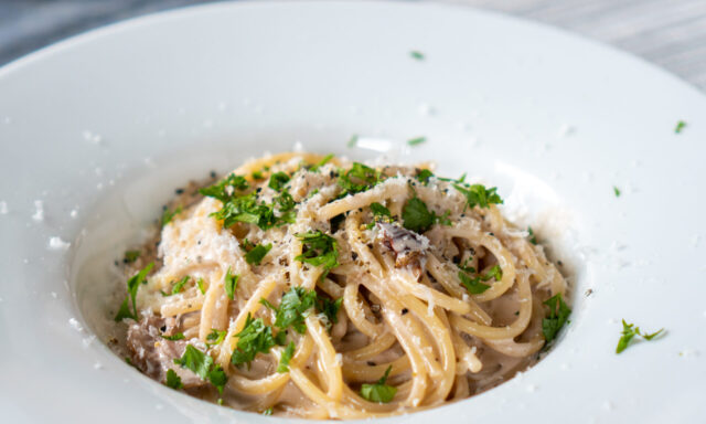 赤ワインクリームパスタ