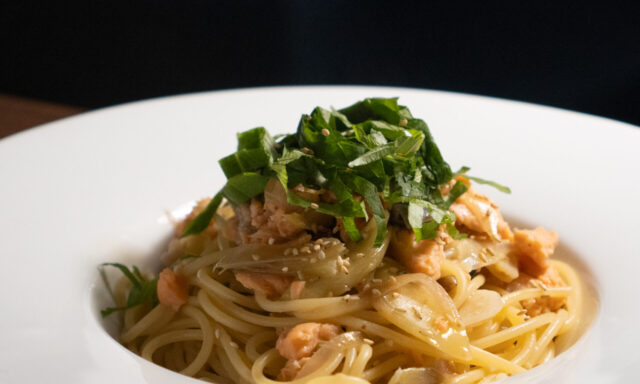 鮭と茗荷のペペロンチーノ