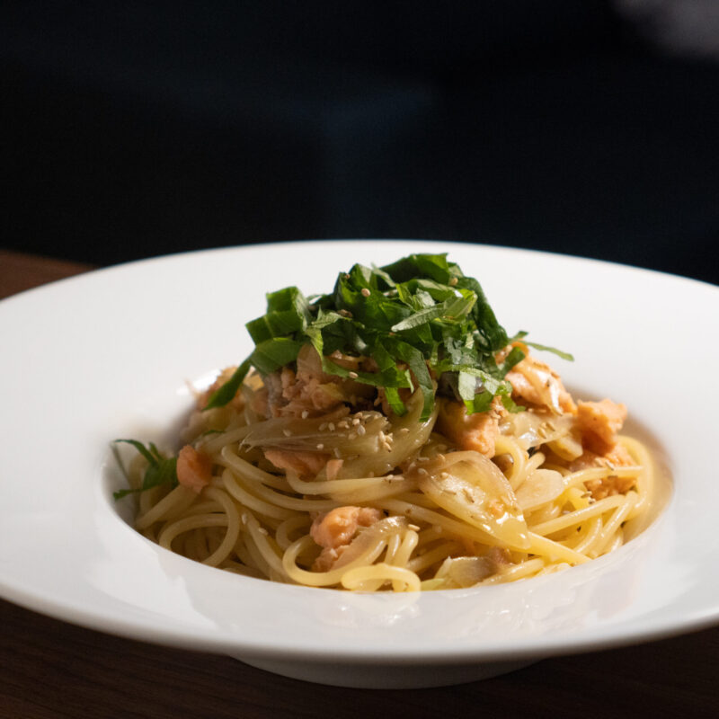 鮭と茗荷のペペロンチーノ