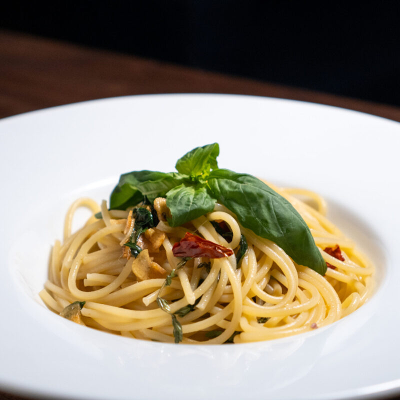 レモンとバジルのペペロンチーノ