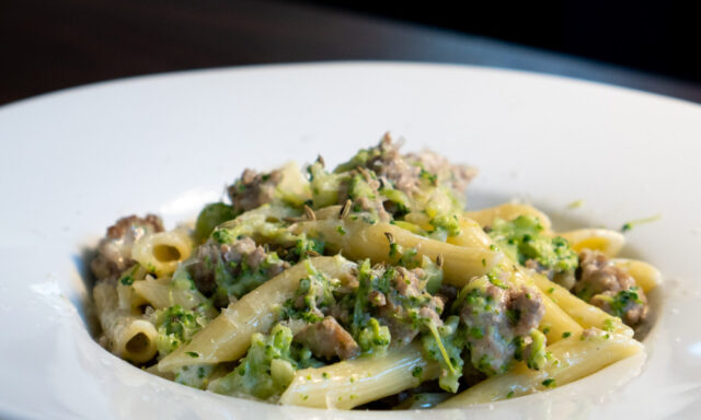 豚肉とブロッコリーのクリームパスタ