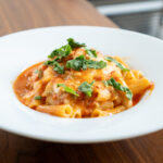 モッツァレラのトマトソースパスタ