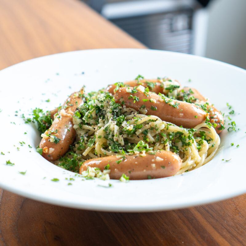 シャウエッセンのペペロンチーノ